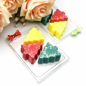 Christmas tree shaped wax melts clamshell. Christmas tree shaped wax melt. Small cute Xmas gift. Highly scented freshener. Long lasting home aroma.