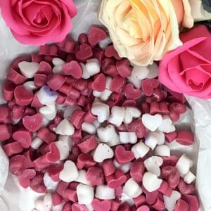 Wholesale Scoopable Wax Melts Mini Hearts. Bulk wax melts. White label wax melts. scoop able wax droplets. Highly scented soy wax.