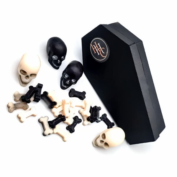 Skull and Bones wax melts. Coffin gift box. Great gift for Halloween. Great Halloween Gift Box. Scary freshener for home.
