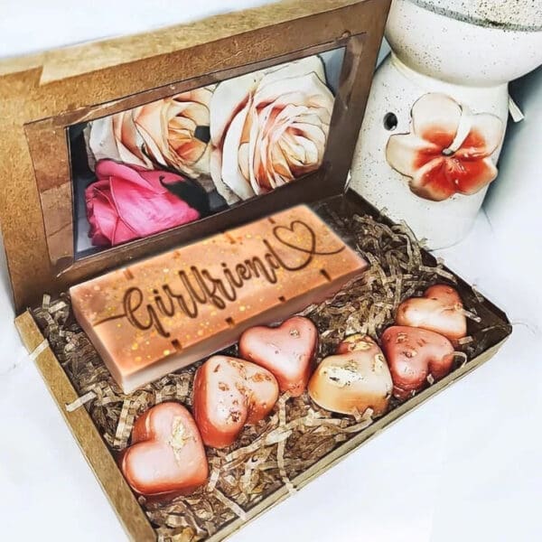 Wax melts gift box for Girlfriend. Great personalized gift. Highly scented wax melts. Handmade gift box. Long lasting home freshener.