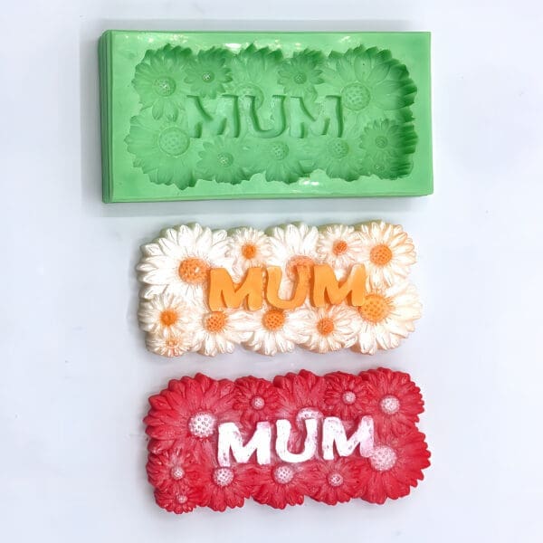 Daisies Mum signed silicone mould. Snap bar mould for wax melts. Mum signed rtv rubber mold. Handmade mould for craft. Personalised slab mould.